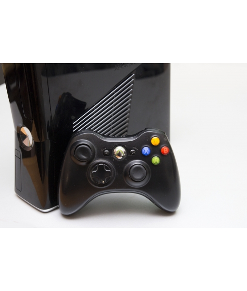 Microsoft Xbox 360 Slim 500GB